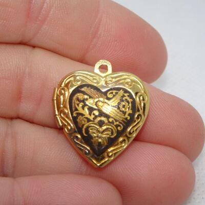 Gold plated Silver Heart Charm, Bird