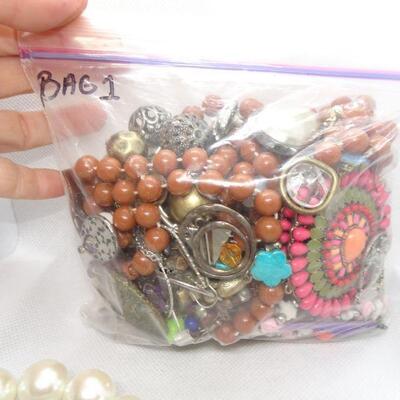 Costume & Craft Jewelry Bag  Lot #1