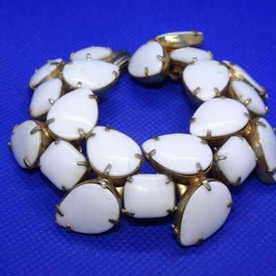 Milk Glass Mid Century Gold Tone Bracelet, Squares & Teardrops