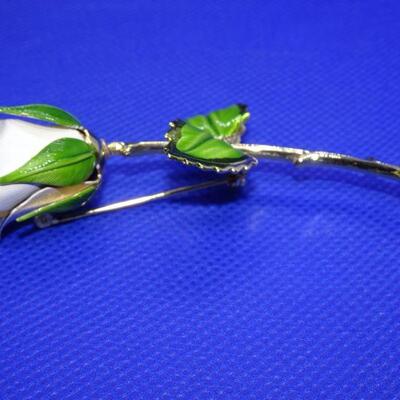 White Rose Pin 
