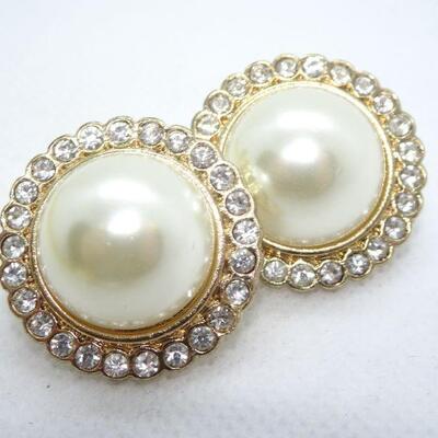 Gold Tone Oval Rhinestone Pearl Clip Back Earrings 