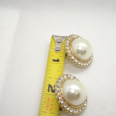Gold Tone Oval Rhinestone Pearl Clip Back Earrings 