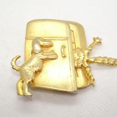 Who Let the Dogs Out? Gold Tone Cat & Dog Refrigerator Brooch 