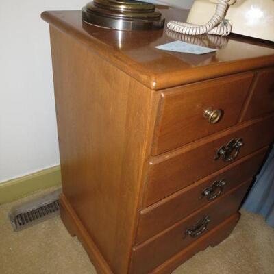 Ethan Allen Night Stand Side Table 20 x 16 x 27 1/2 Tall - Item # 67