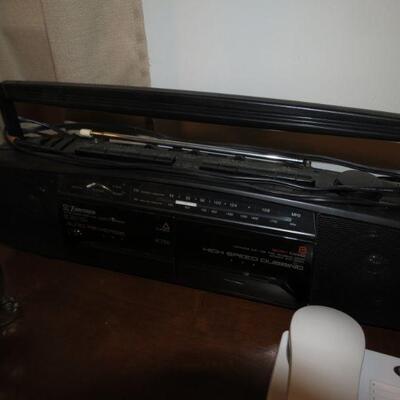 Emerson Radio Stereo Boombox - Item # 102