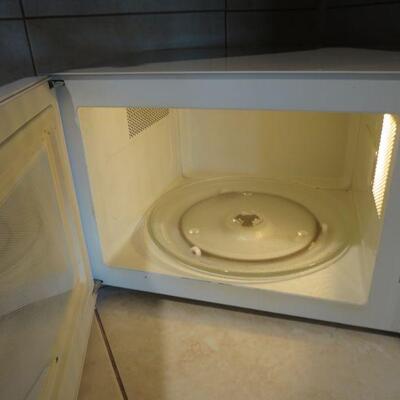 Samsung Microwave - Item # 115