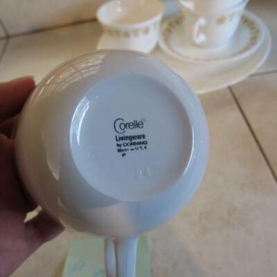 Six Pieces Corning Corelle Four Cups 1 Saucer 1 Plate - Item # 122
