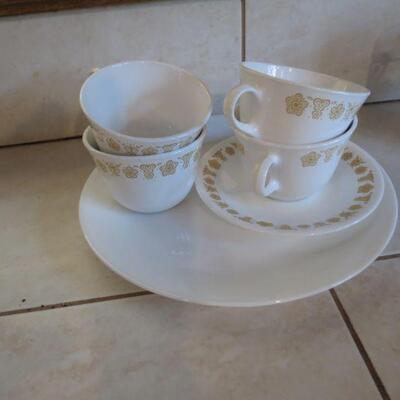 Six Pieces Corning Corelle Four Cups 1 Saucer 1 Plate - Item # 122