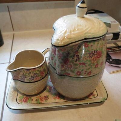 Four Pieces Vintage Japan China Tea Set Teapot with Lid Creamer and Tray Floral Marked - Item # 135
