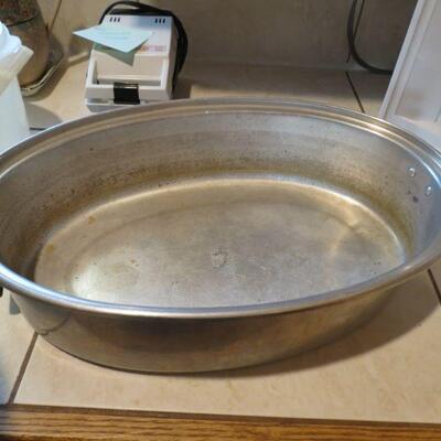 Vintage Mirror Roaster with Lid and Vented Made in USA - Item # 137