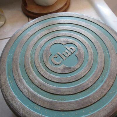Vintage Club Dutch Oven Retro Turquoise Aqua Speckle Cast Aluminum Pan Cookware  Stock Pot - Item # 141