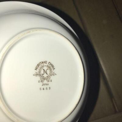 Vintage 5463 by Nortake China Berry Bowl - Item #202