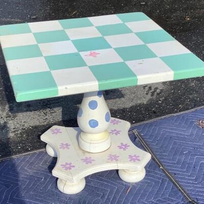 275 Ethan Allen Pedestal End Table