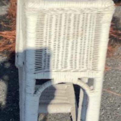 276 Wicker Planter Box