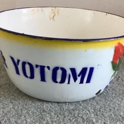 312 Vintage Ominira Yatomi Nigerian Enamelware Bowl