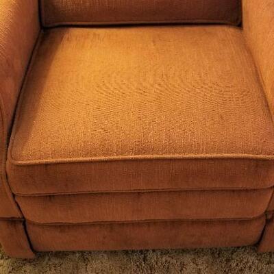 Lot #87  Lazy Boy Recliner