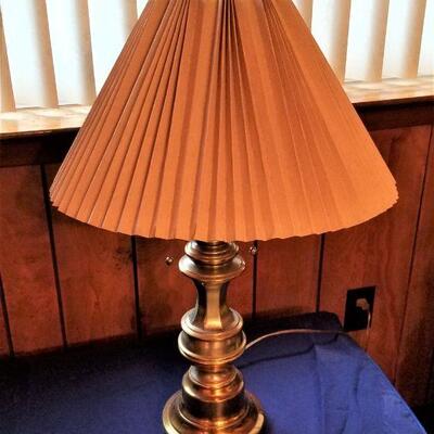 Lot #98  Single 1980's Brass Lamp  - works