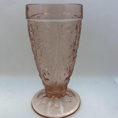 Lot 6 - Set of 4 Pink Tiara Sandwich Iced Tea Glasses