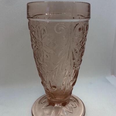 Lot 6 - Set of 4 Pink Tiara Sandwich Iced Tea Glasses
