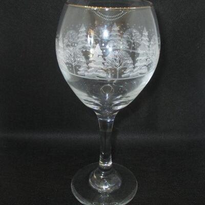 Lot 9 - Set of 4 Winter Theme Wine Stems