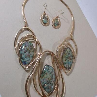 Gold Bib Necklace Haute Couture Multicolor Rhinestone /Earrings 
