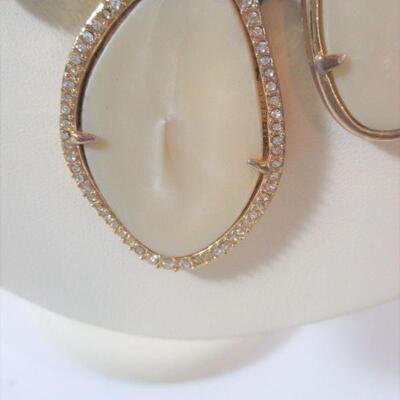  Stella and Dot Vintage Bib Choker beige stoneware with Clear Rhinestone 