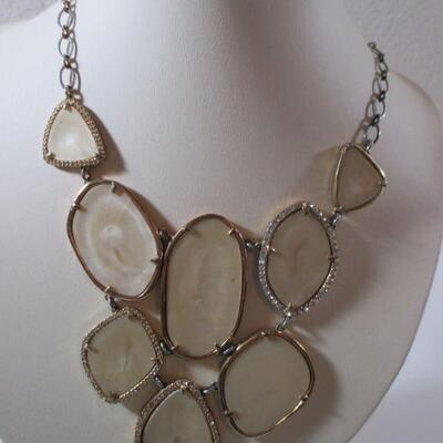  Stella and Dot Vintage Bib Choker beige stoneware with Clear Rhinestone 
