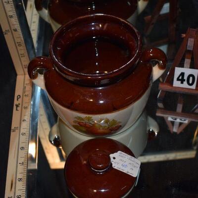 1973 McCoy Bean Pot w/Lid 