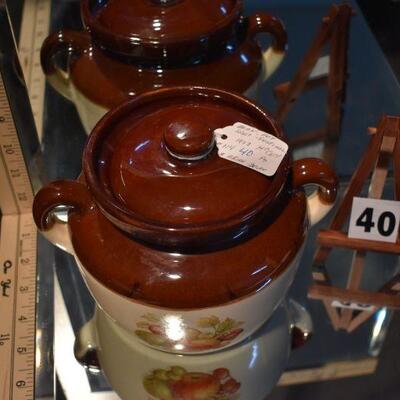 1973 McCoy Bean Pot w/Lid 