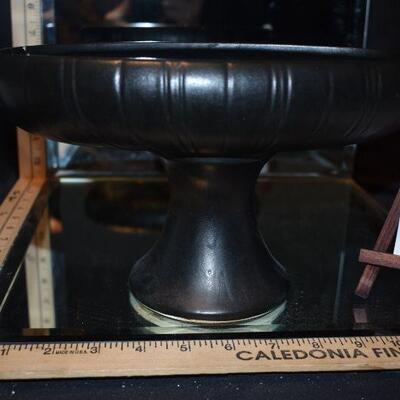 McCoy Planter on Pedestal - Black 