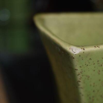 1956 McCoy Vase Chartues 