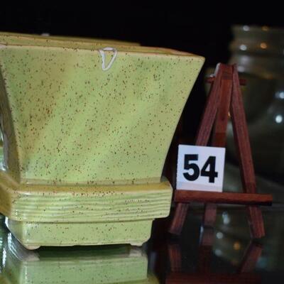 1956 McCoy Vase Chartues 