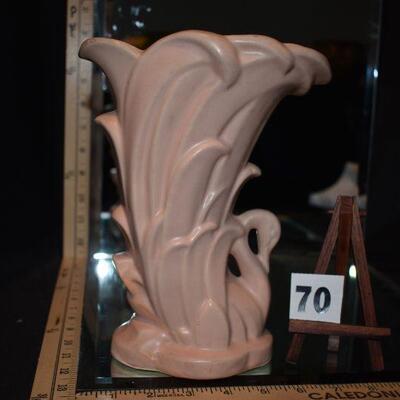 1940 McCoy Swan Vase 
