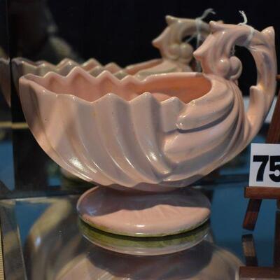 1940 McCoy Ribbed & Footed Planter 