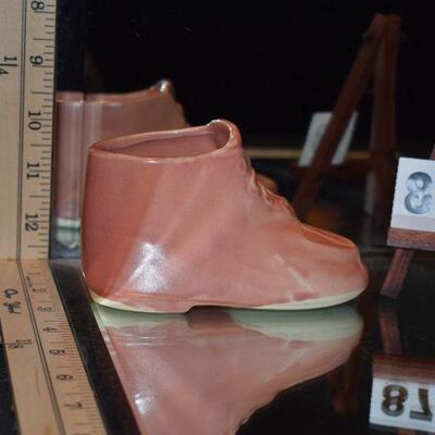 1940 McCoy Mary Jane Shoe Planter - Pink
