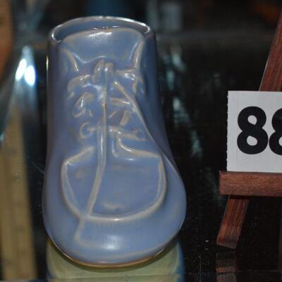1940 McCoy Blue Jane Shoe Planter 