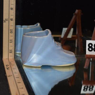 1940 McCoy Blue Jane Shoe Planter 