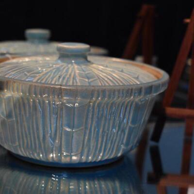 1940 McCoy Covered Casserole w/Lid 