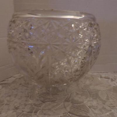 FENTON AND VINTAGE CUT GLASS