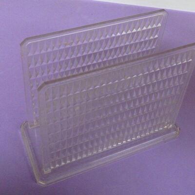 Kitchen Stuff, MCM Napkin Holder, Syroco 1975 Wall Plaque, Modern Spice Tins, more
