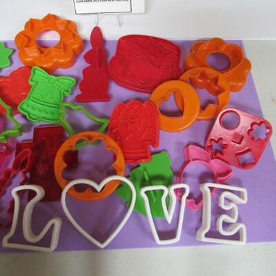 Large Lot of Plastic Cookie Cutters, Various Ages