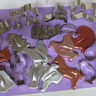 Lg Lot Misc Cookie Cutters Various Ages, Aluminum, Tin, 