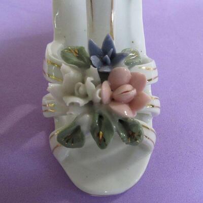 4 England Fruit Plates, Nippon Small Dish, Fancy Slipper Applied Flowers