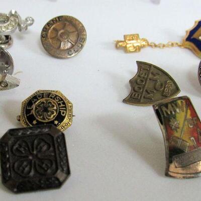 Misc Old Pins 4H, Crane, UAW, American Legion, MCN, Boost