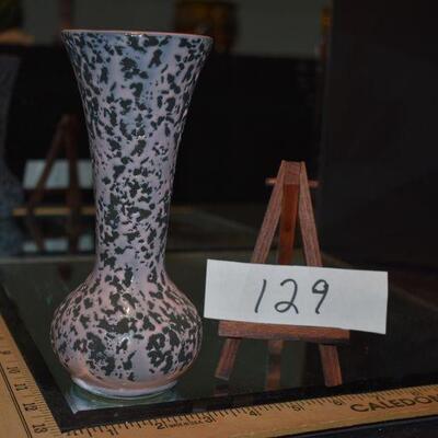 McCoy 1956 Bud Vase Brocade Line 