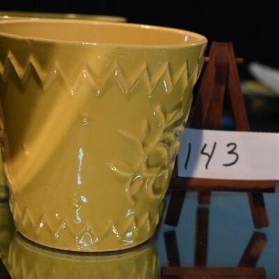 McCoy Yellow Pot 