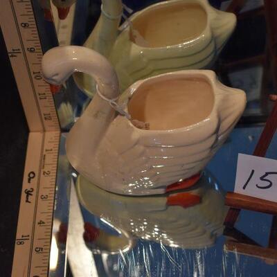 McCoy  1940 Brush Swan Planter