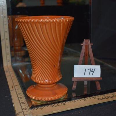McCoy 1962 Swirl vase Swirl-line 