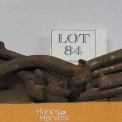 6 Large Old Horse Shoes Top Ringer
