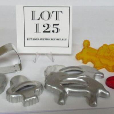 Lot of Aluminum and Plastic Cookie Cutters, Jerry the Mouse!